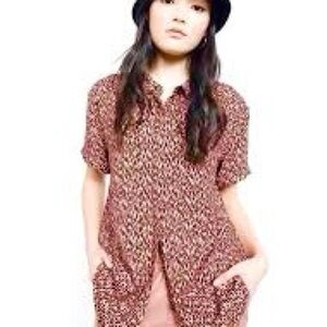 Wildfang Empower Button down short sleeve shirt blouse in pink / black. 2X